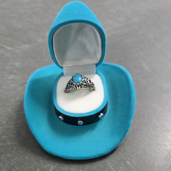 Unique & Rare Southwest Style Sterling Silver Turquoise Ring In Cowboy Hat Box - Picture 3 of 5